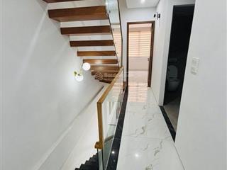Nhà xuân phương 40m² xây 4 tầng, đẹp từng centimet. giá chỉ 6,x (nhỏ) tỷ