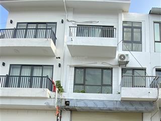 Thuê trọn lk foresa xuân phương. văn phòng  kinh doanh đều ổn. diện tích 85m2