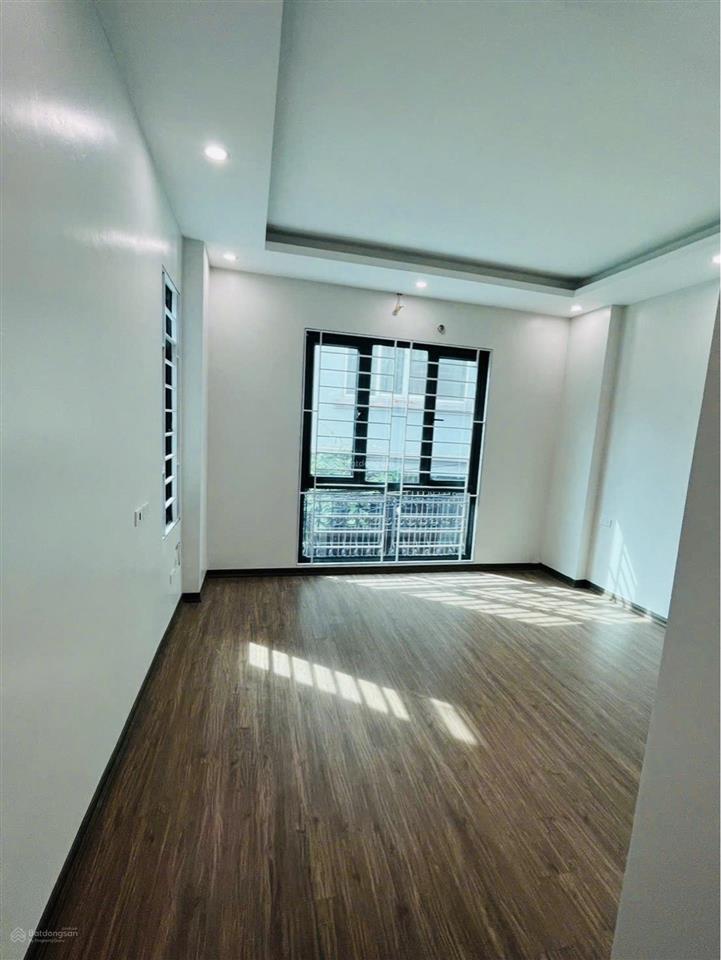 Nhà mới đẹp, khách sẵn xách vali về ở, lô góc, bagac chạy tung tăng. 32m2 giá 6,2 tỷ
