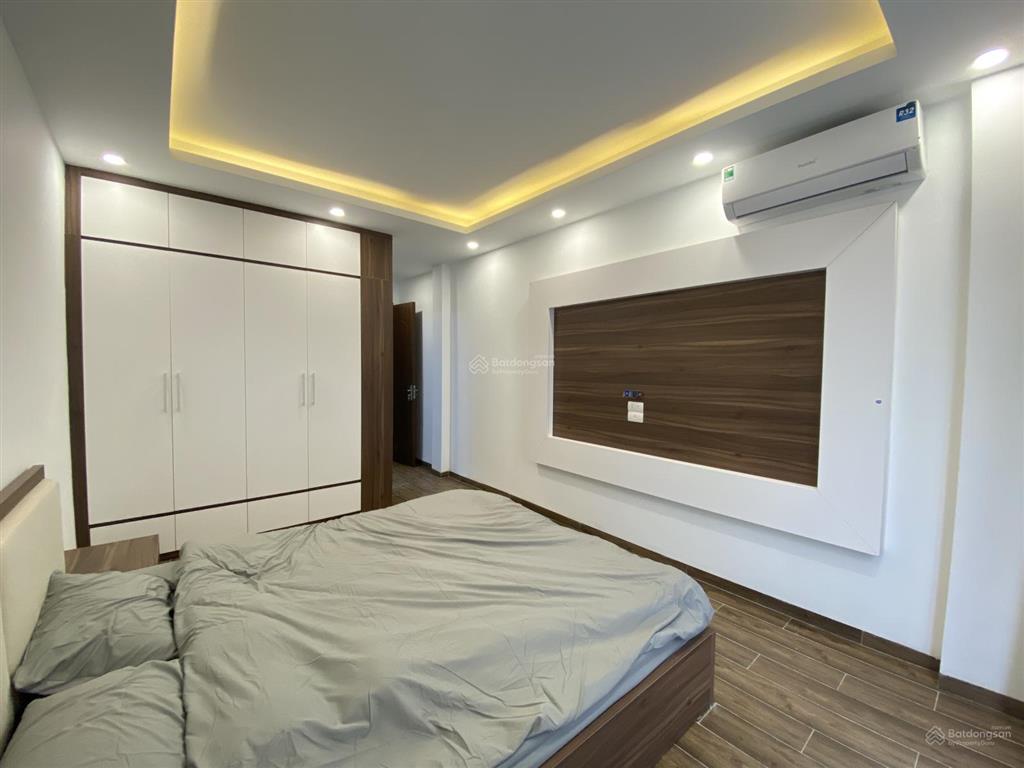 Xuân phương nhà thang máy 6 tầng. ngõ đẹp. ô tô đỗ gần 6tỷ75