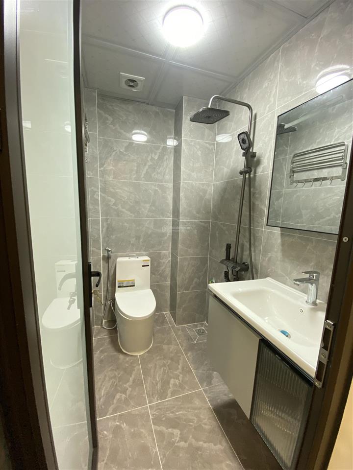 Xuân phương nhà thang máy 6 tầng. ngõ đẹp. ô tô đỗ gần 6tỷ75