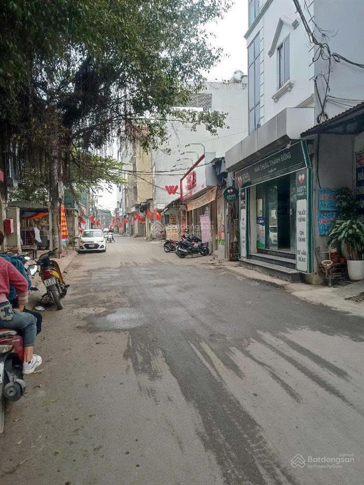 Đất thổ cư xuân phương ô tô vào. gần trường, chợ. 5,2 tỷ