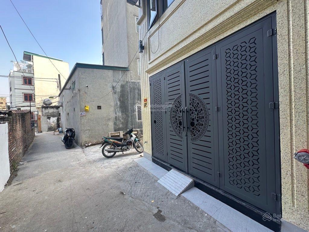 Tòa căn hộ ccmmn sẵn 11 phòng full đồ, pccc đạt chuẩn 8 tầng thang máy, ô tô chỉ 9,7 tỷ