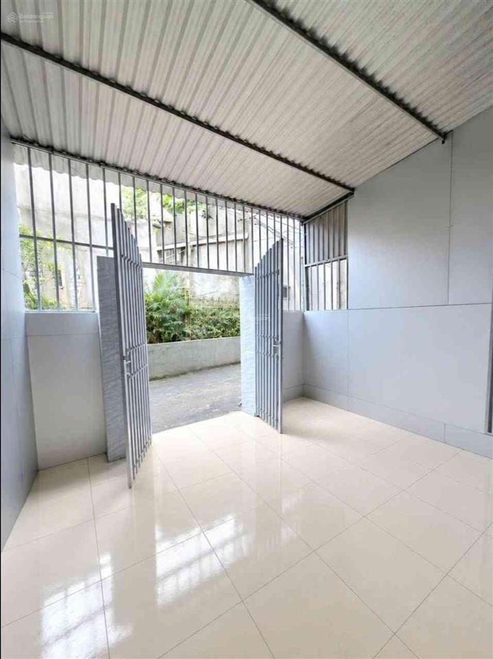 Bán đất tặng nhà c4 tại xuân phương. diện tích 57m2 giá 6 tỷ