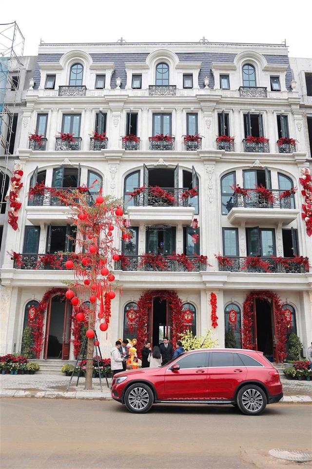 Bán liền kề 62.5m2 xây 4 tầng, mặt tiền 5m, giá thanh toán sớm chỉ 12.5 tỷ cạnh vành đai 3.5