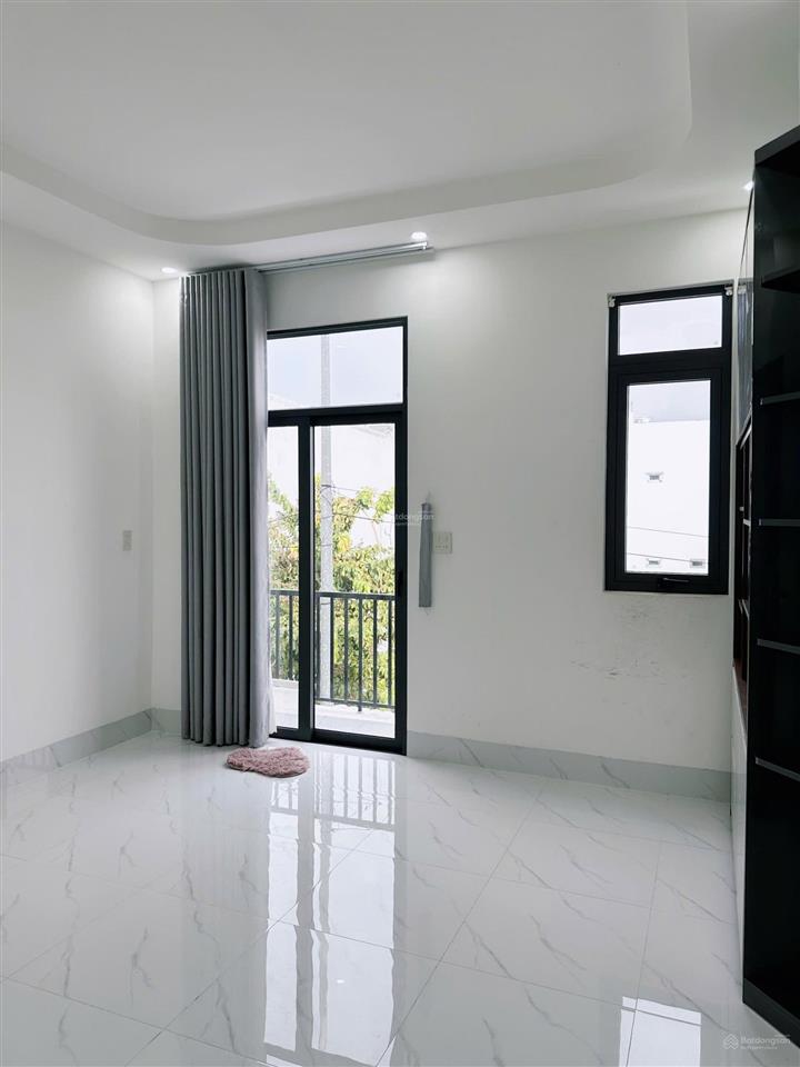 Bán nhà 1 trệt 1 lầu mới đẹp kdc phú an