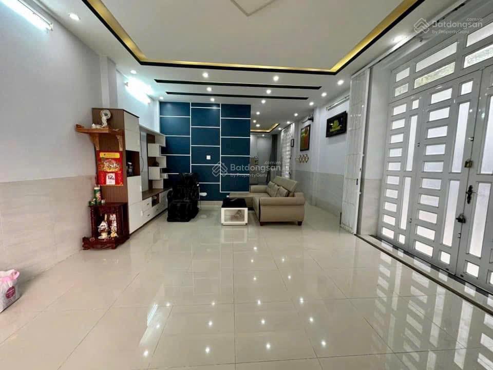 Cho thuê nhà góc 1 trệt 1 lầu 2 mặt tiền kdc long thịnh