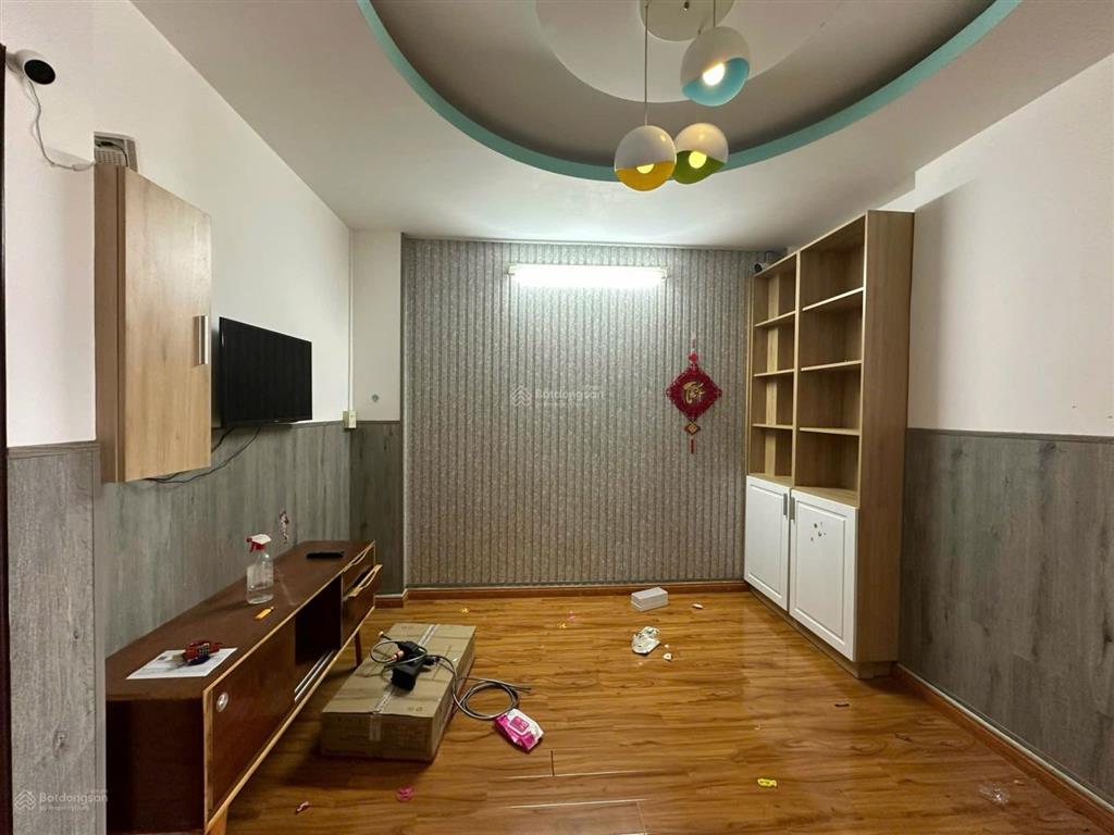 Cho thuê căn hộ chung cư hưng phú lô a 70m²