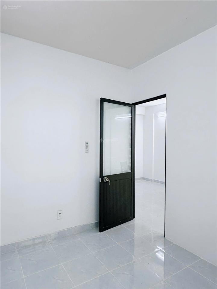 Cho thuê căn hộ chung cư nam long hồng phát 38,1m2