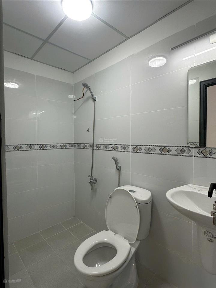 Cho thuê căn hộ chung cư hồng loan 5c 60m² 2pn