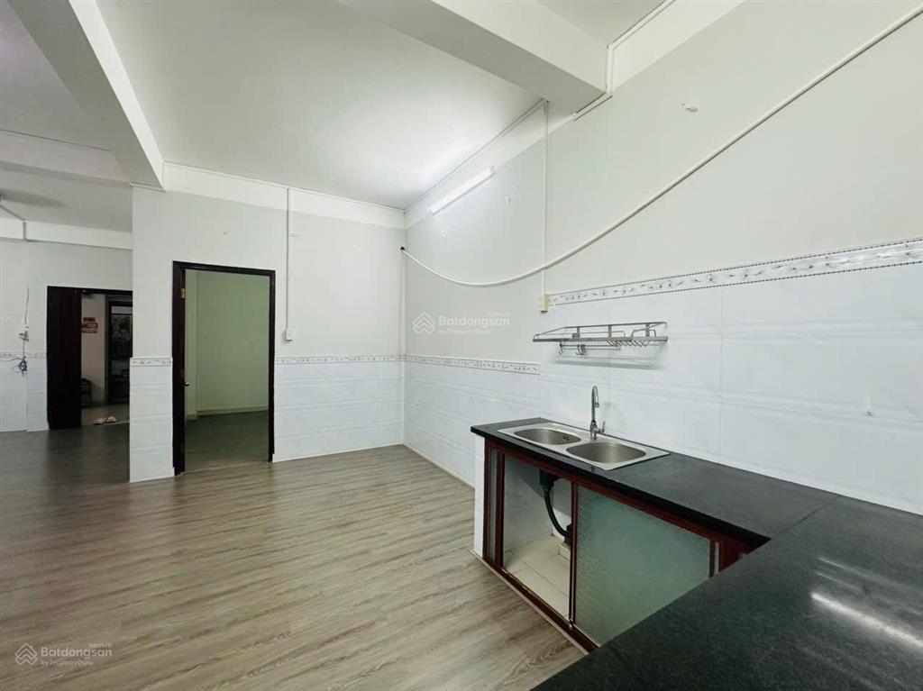 Bán căn hộ chung cư hưng phú lô a 2pn 64,6m2