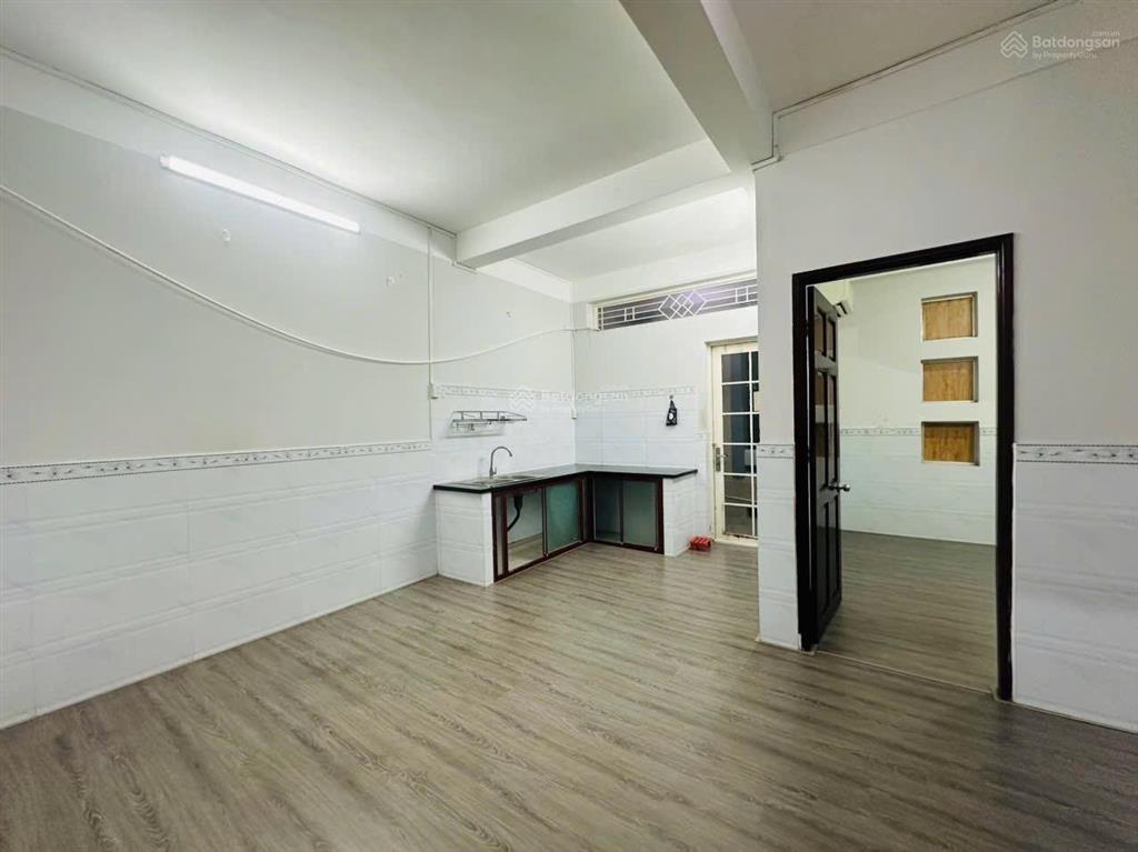 Bán căn hộ chung cư hưng phú lô a 2pn 64,6m2