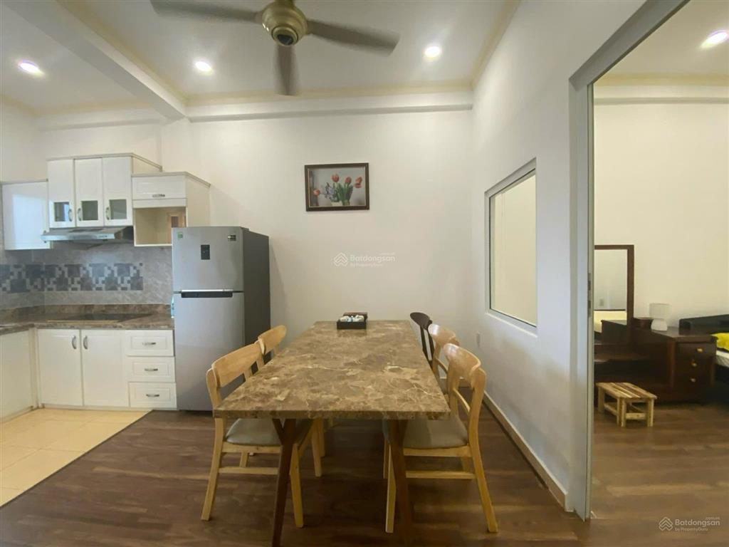 Bán căn hộ đầy đủ nội thất cao cấp 2pn chung cư hưng phú lô b