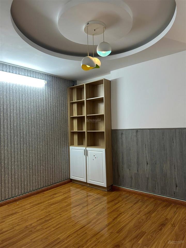 Cho thuê căn hộ chung cư hưng phú lô a 70m2 2pn
