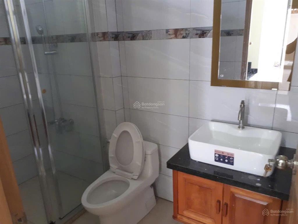 Cho thuê biệt thự 200m2 1 trệt 2 lầu kdc nam long hồng phát