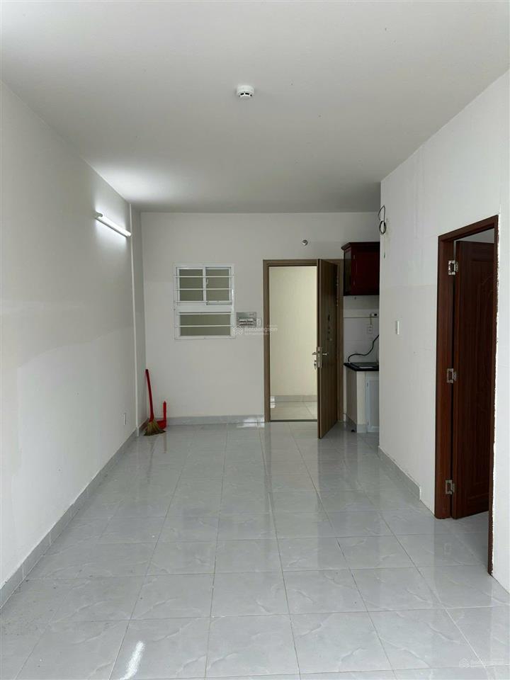 Bán căn hộ chung cư nam long hồng phát 38m2