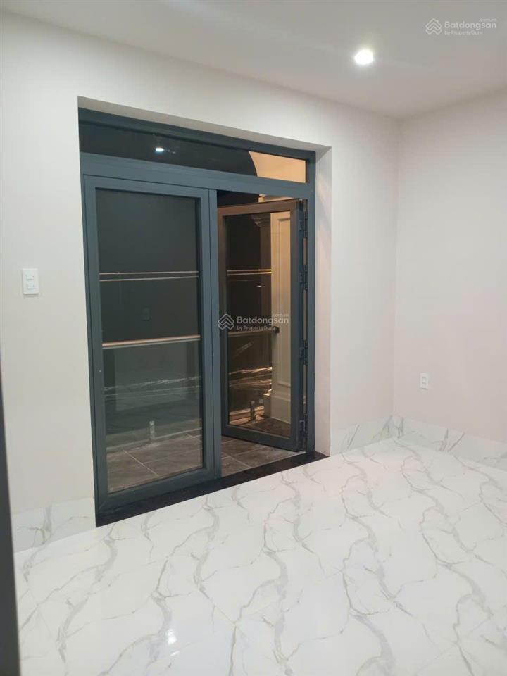 Mua nhà mới 100%  đón tài lộc mới, không phải đau đầu khi giá vật liệu đang tăng cao.
