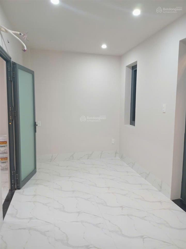 Mua nhà mới 100%  đón tài lộc mới, không phải đau đầu khi giá vật liệu đang tăng cao.