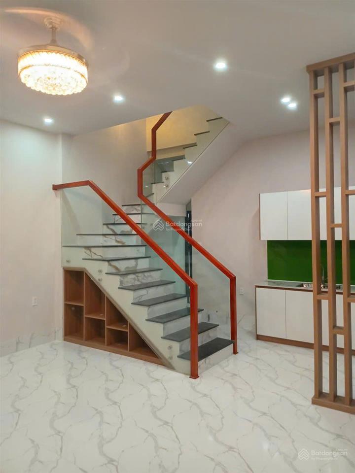 Mua nhà mới 100%  đón tài lộc mới, không phải đau đầu khi giá vật liệu đang tăng cao.
