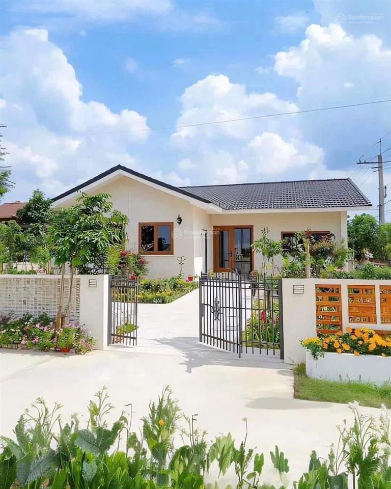 Tôi chính chủ cắt lỗ 50%, 179m2 ( 380 triệu ) không đăng ảo mất thời gian khách hàng