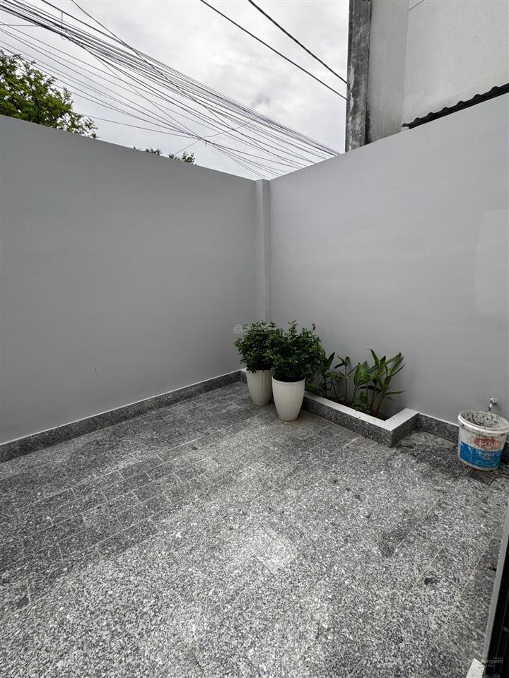 Cần bán nhà riêng tại phường đông hưng thuận