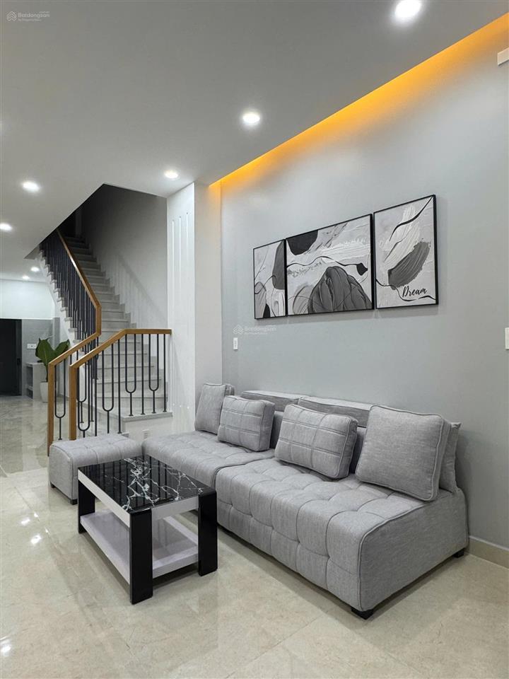 Cần bán nhà riêng tại phường đông hưng thuận
