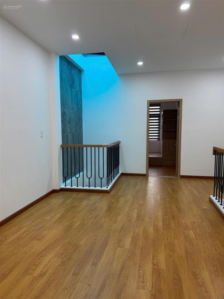 Cần bán nhà riêng tại phường đông hưng thuận