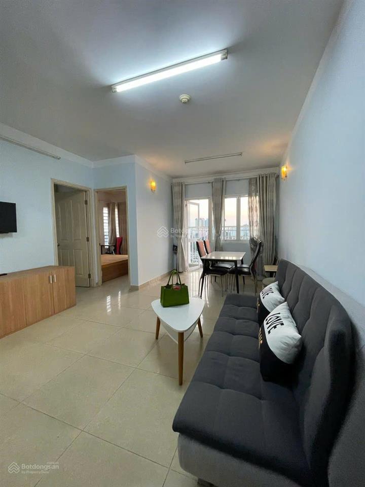 Cần bán gấp căn hộ 2pn 60m². chung cư 155 nguyễn chí thanh trung tâm khu chợ lớn, q5 cũ.