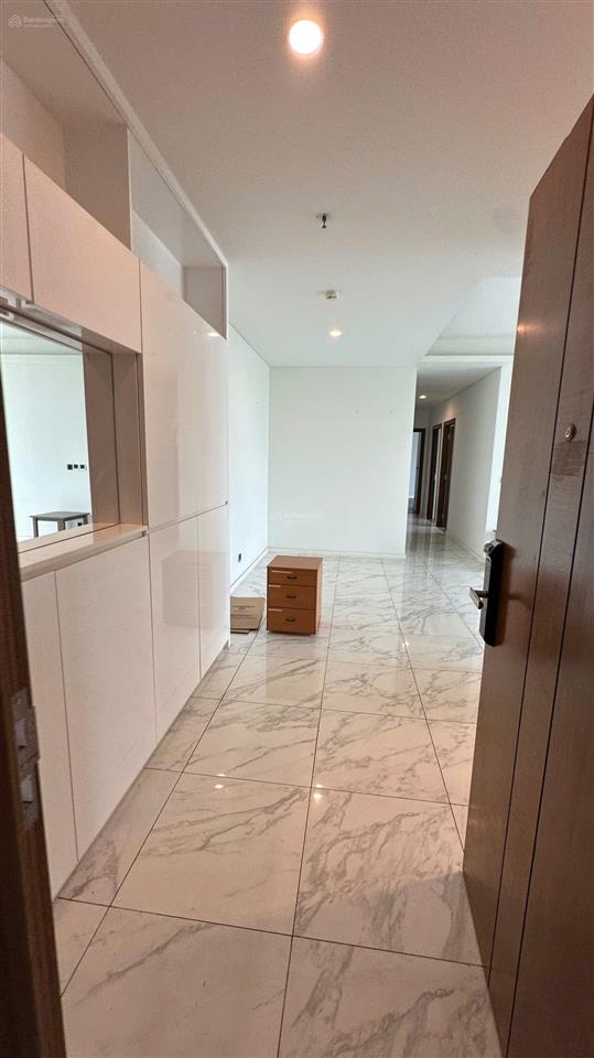 Bán căn hộ sarica, 32 tỷ vnd, 135 m2, ở an lợi đông, quận 2, tp.hcm. nhà đẹp, ở ngay.