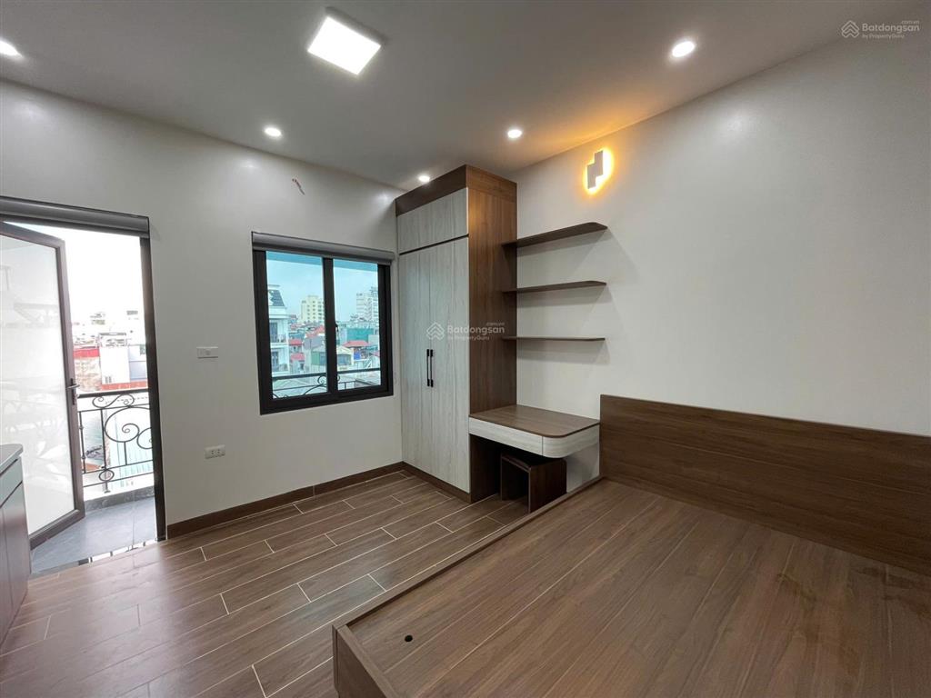 Chính chủ bán căn hộ chung cư mini 55m2 x 7t phố ngọc lâm cực hiếm