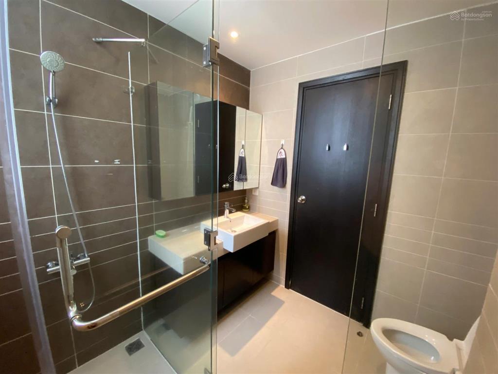 Bán gấp căn 3pn  đầy đủ nội thất tại sunrise city, đã có sổ