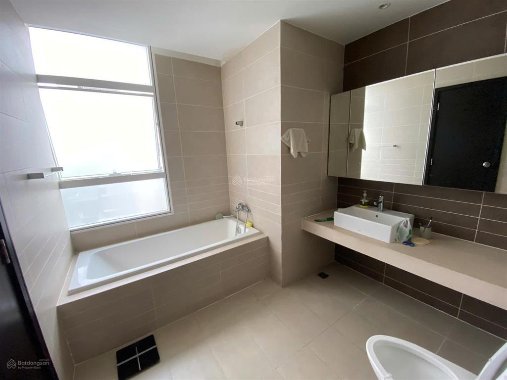 Chỉ 11 tỷ cho căn 3pn  full nội thất. chính chủ cần bán thật  chính xác thông tin.  0707 520 ***