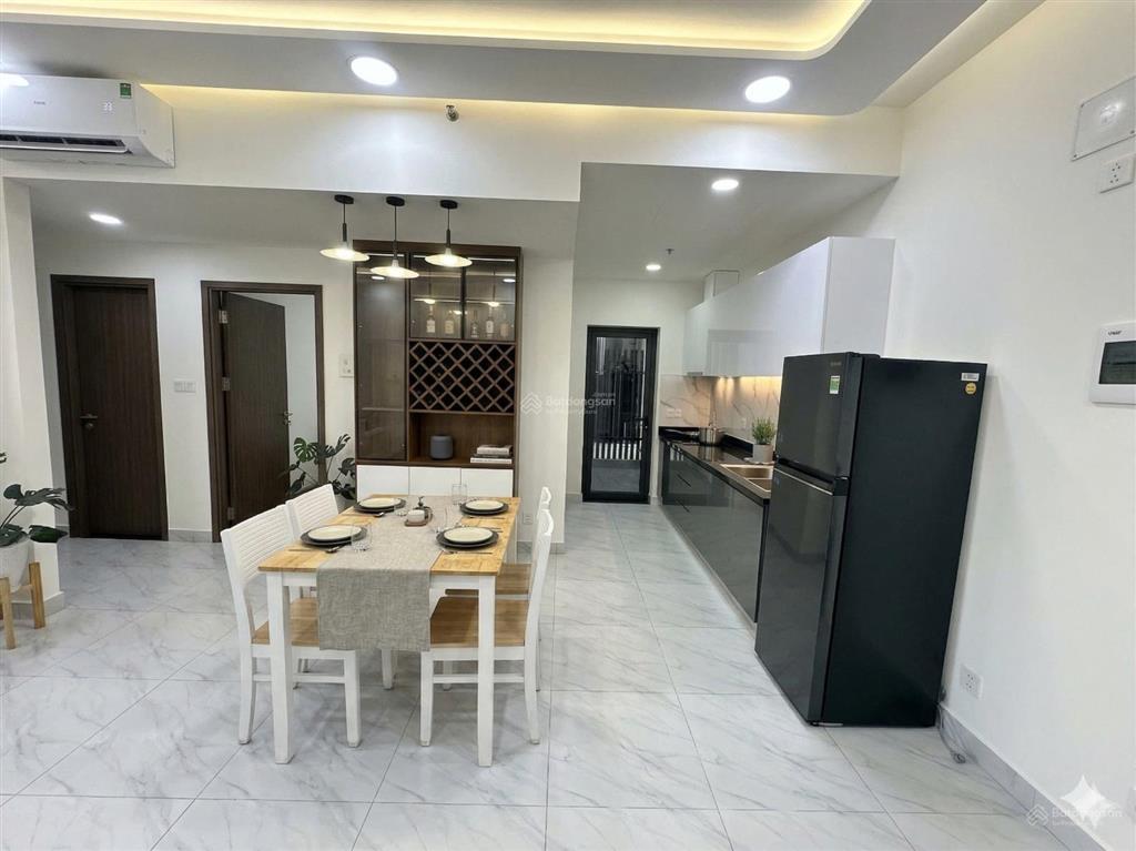 Cần cho thuê căn 2pn  đầy đủ nội thất đẹp.
