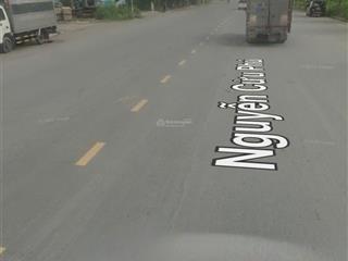 Bán lô đất rộng mặt tiền ngay bình tân.  0707 520 ***