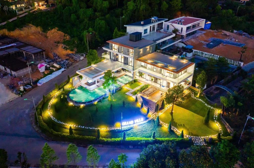 Giảm 1 tỷ bán gấp lô đất 1136m2 bt trong sân golf tam đảo  sổ lâu dài 100% thổ cư  giá rẻ 12tr/m2