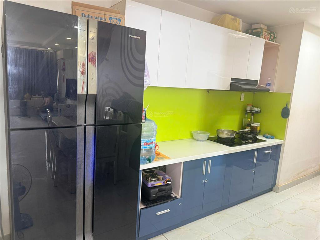 Chủ gửi bán căn hộ 3 phòng ngủ lầu cao 121 m2 block a2 lầu cao view thoáng