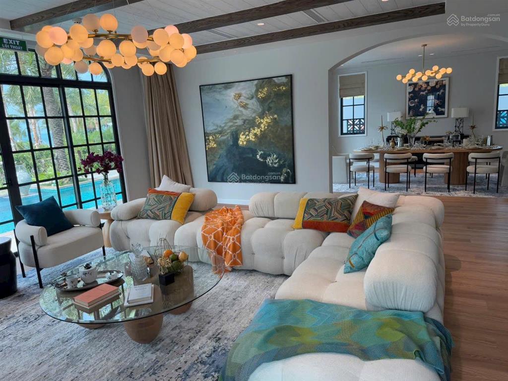 Bán lô dinh thự 1000m2 bãi trường, phú quốc cách biển 30m sát ks 5* pullman