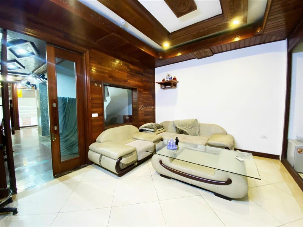 Mbkd tầng 1 mặt phố đình thôn, từ liêm dt 60m2 có chỗ ngủ lại