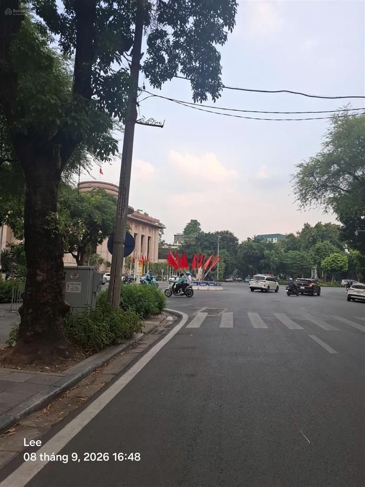Cho thuê nhà riêng phố ngô quyền, hoàn kiếm, hà nội. chỉ cho thuê hộ gia đình.