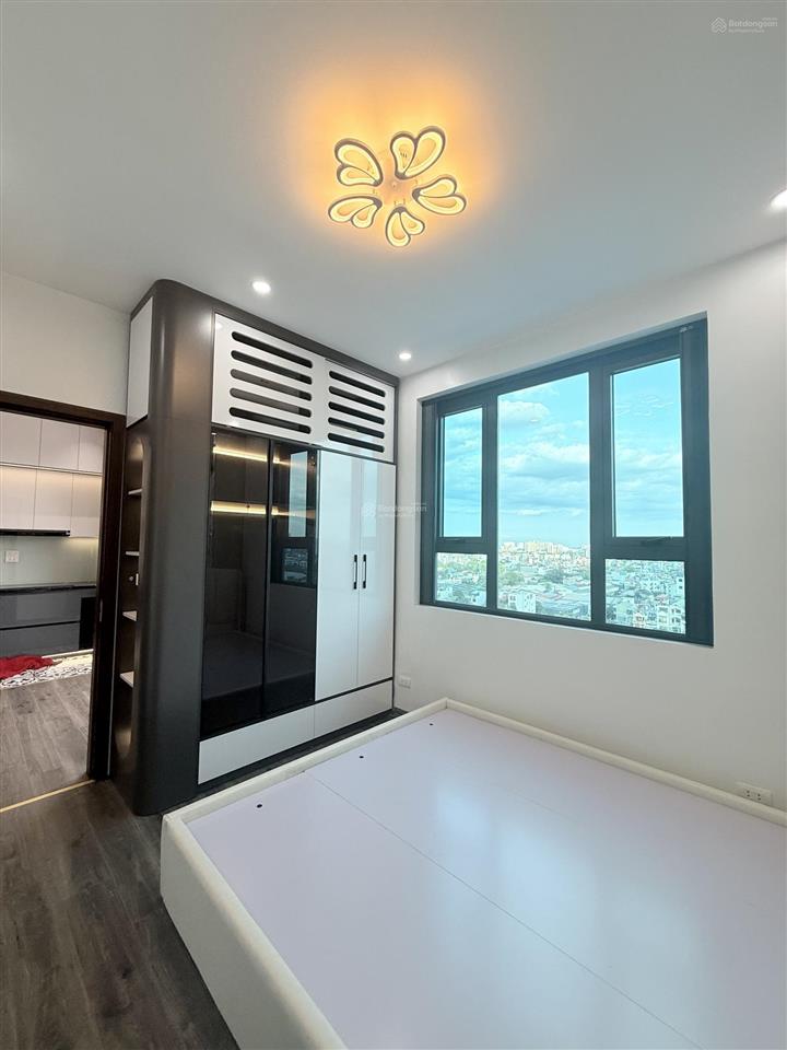 Bán gấp chung cư đức giang rẻ 500 triệu