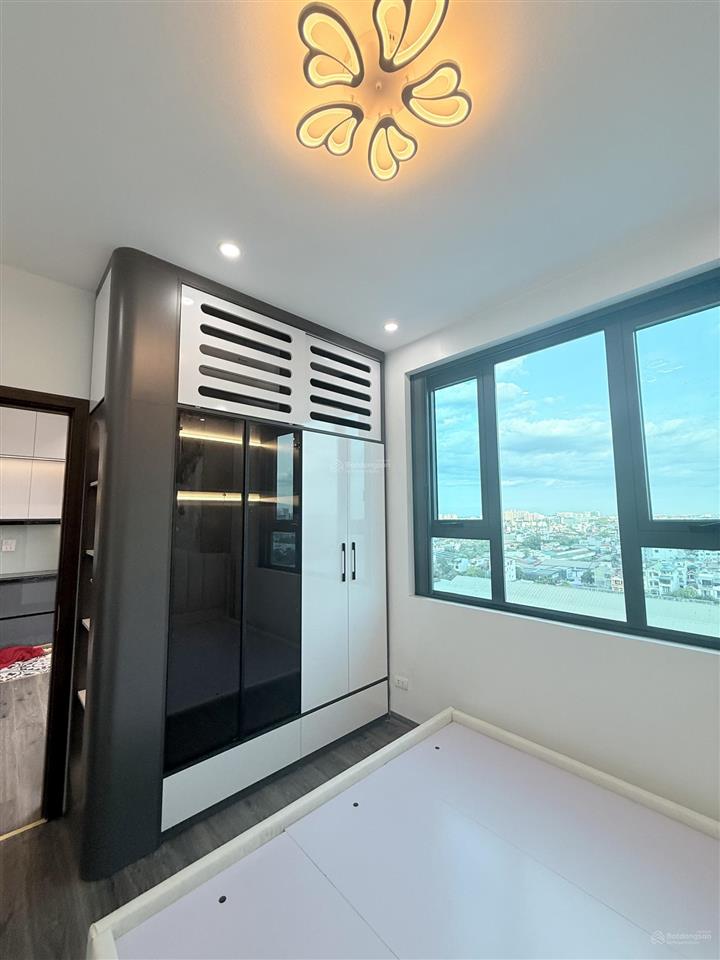 Bán gấp chung cư đức giang rẻ 500 triệu