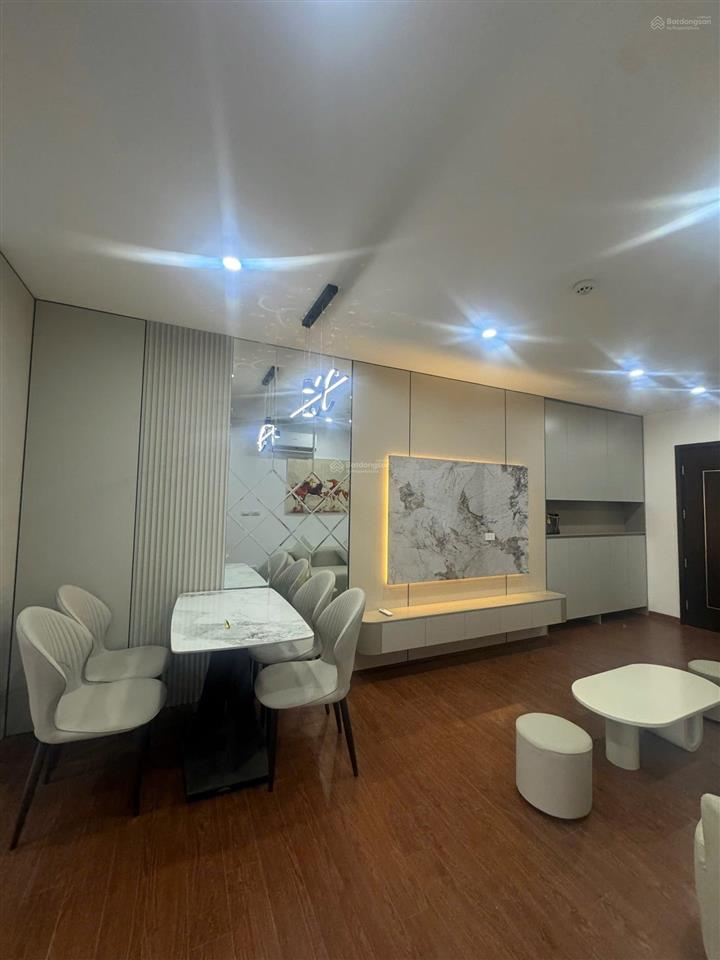 Bán gấp căn 2 phòng ngủ rẻ nhất toà icid complex hà đông