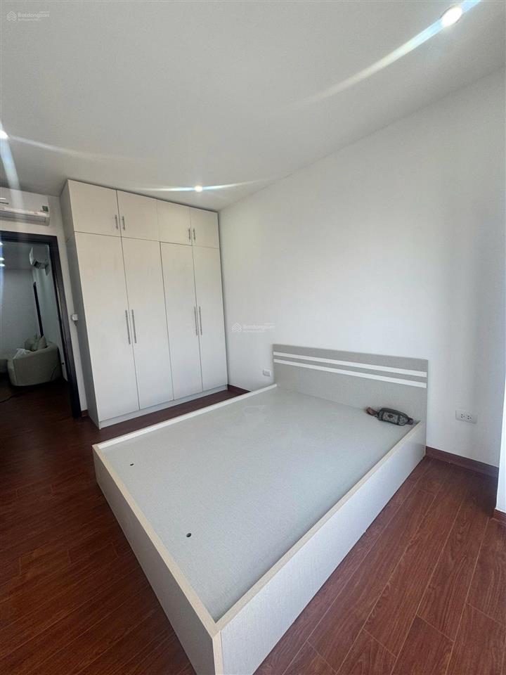 Bán gấp căn 2 phòng ngủ rẻ nhất toà icid complex hà đông