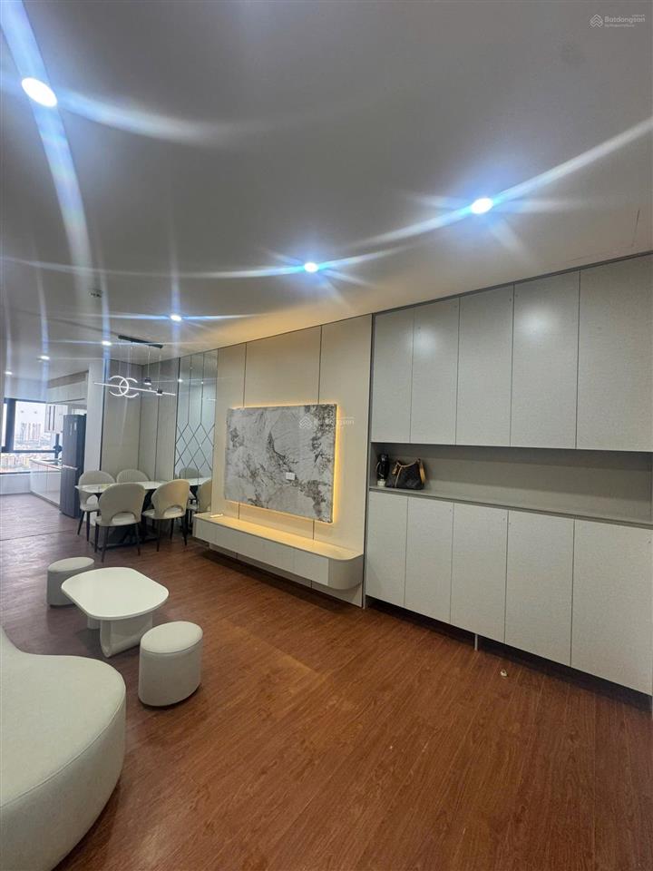 Bán gấp căn 2 phòng ngủ rẻ nhất toà icid complex hà đông