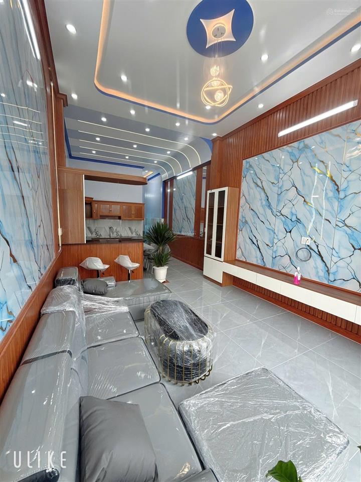 Bán nhà giá tốt 104m2 (4x26m) gần kcn hoàng gia, có sân ô tô