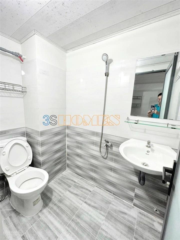 Phòng trọ tân bình giá rẻ gần chợ tân trụ  trống sẵn ở liền