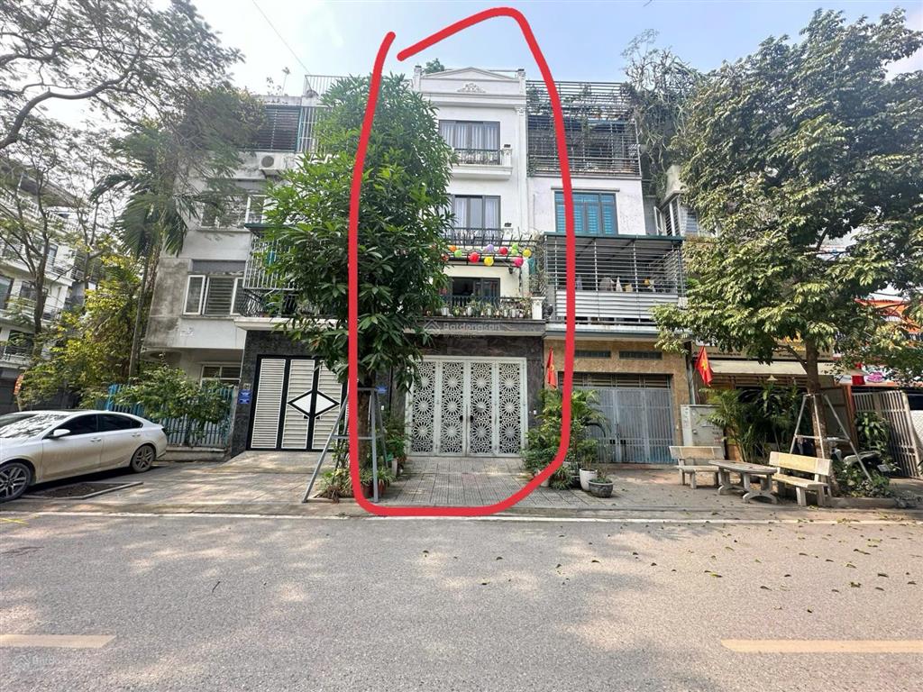 Cho thuê nhà riêng đẹp tại khu đô thị mới văn phú