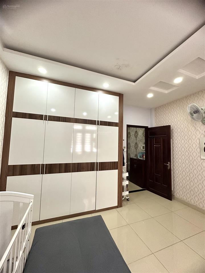 Chính chủ cho thuê nhà nguyên căn hẻm xe hơi sát vạn phúc city, hiệp bình phước, ql13
