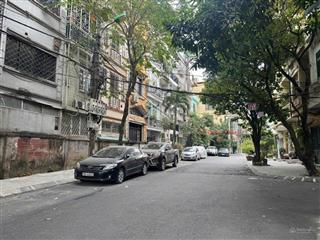 Chính chủ cần tiền bán nhà phố chợ khâm thiên đống đa hà nội nhà 4 tầng , sổ đỏ riêng chỉ 2,85 tỷ