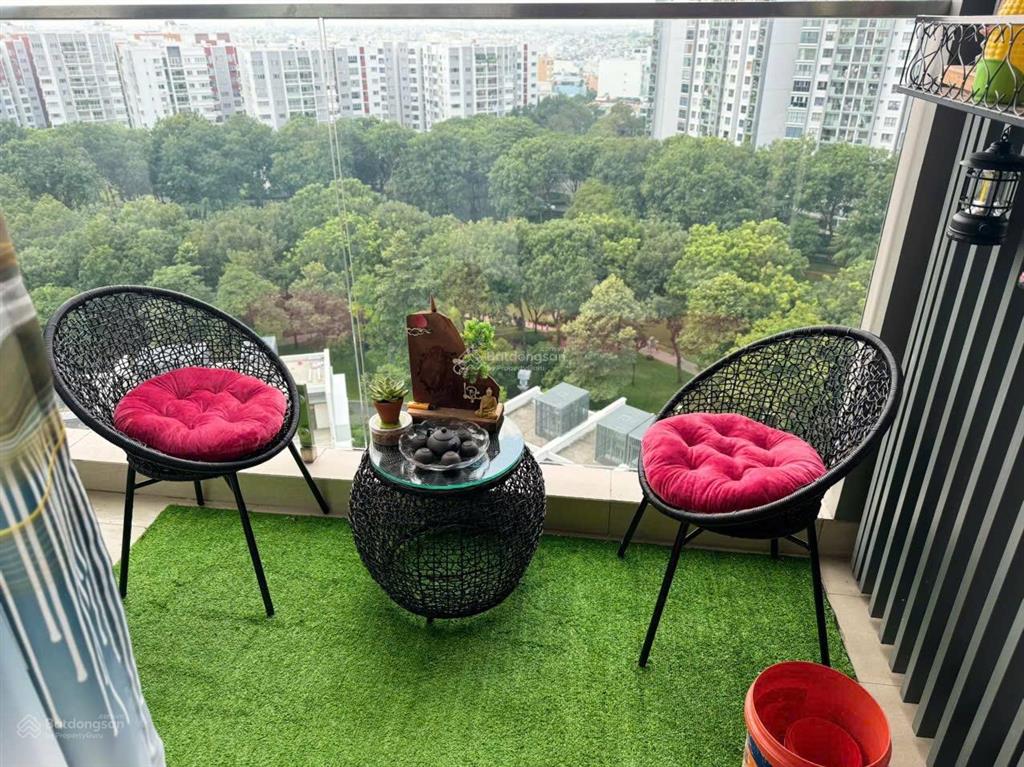 Cần tiền bán nhanh căn brilliant 3pn + góc 141m² giá tốt. view thoáng mát, nhà sạch đẹp